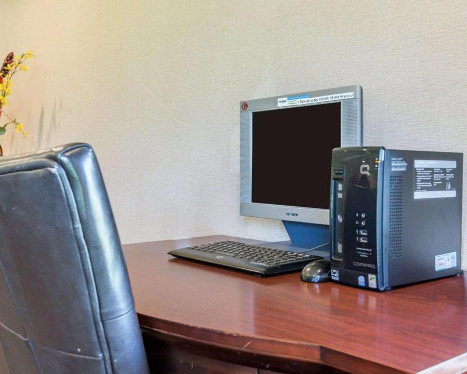 Quality Inn San Bernardino Esterno foto