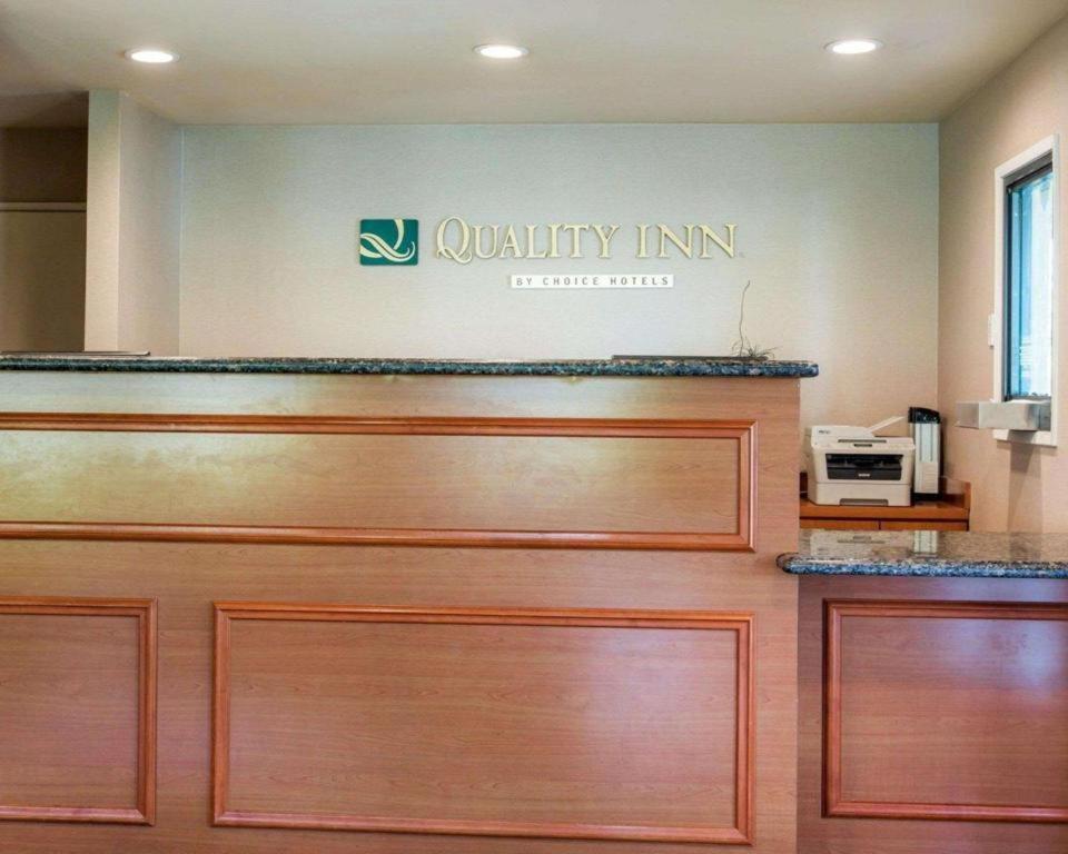 Quality Inn San Bernardino Esterno foto