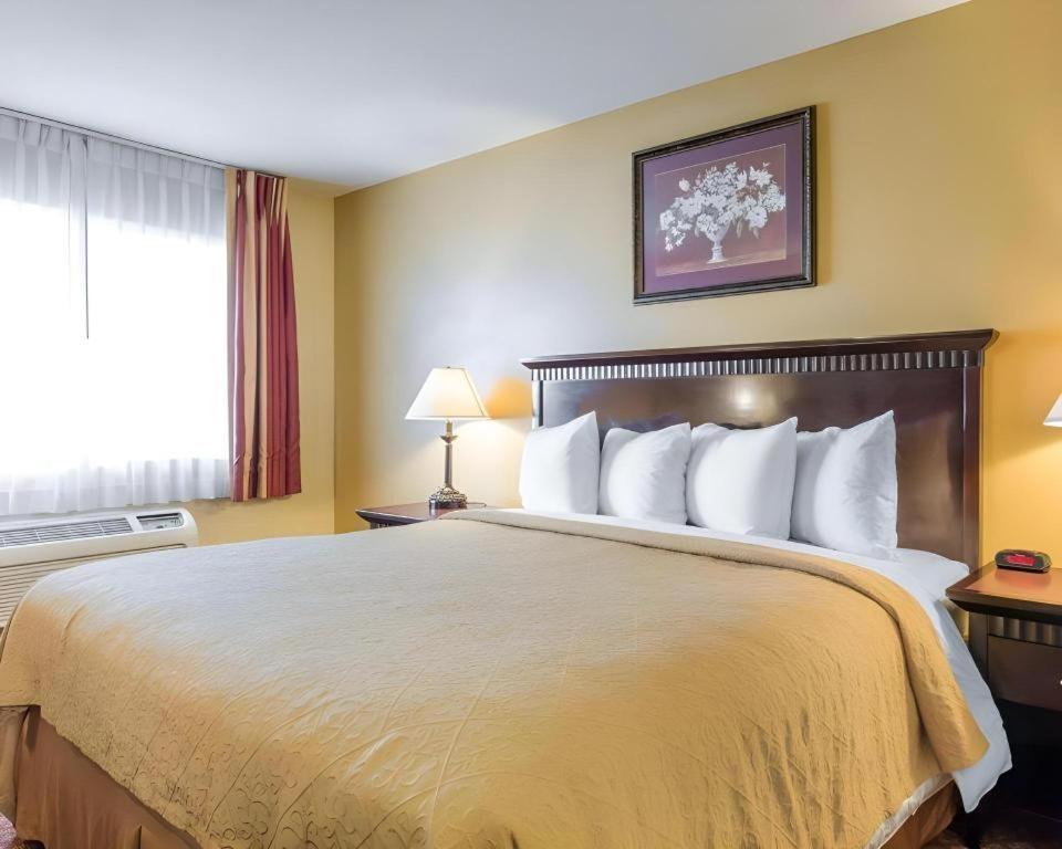 Quality Inn San Bernardino Esterno foto