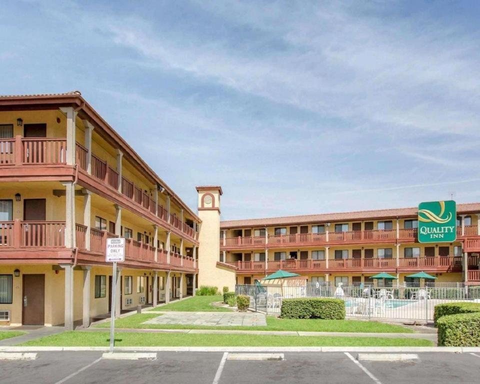 Quality Inn San Bernardino Esterno foto